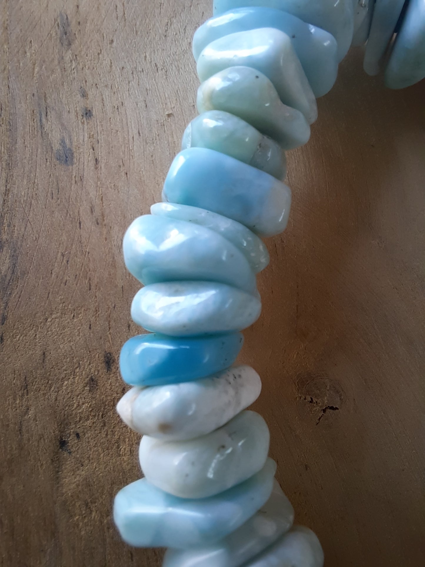 Larimar Armband mit Chips
